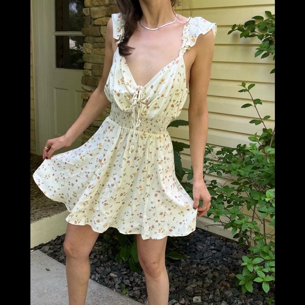 Reformation cream w/brown floral pattern brand new mini dress, elastic waist, 10